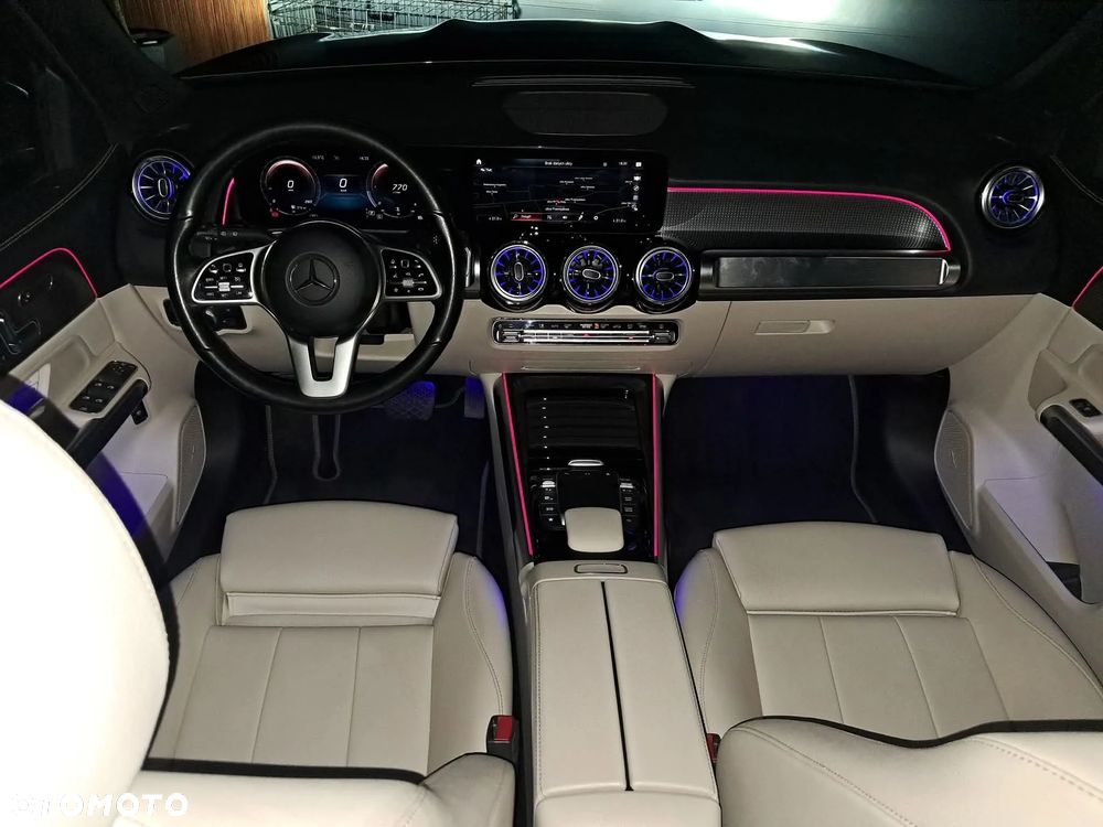 Mercedes-Benz GLB 200 d 8G-DCT Progressive Advanced - 31