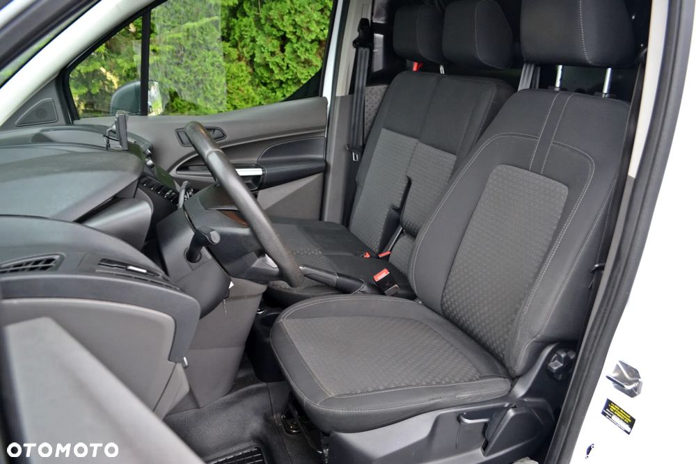 Ford TRANSIT CONNECT - 19