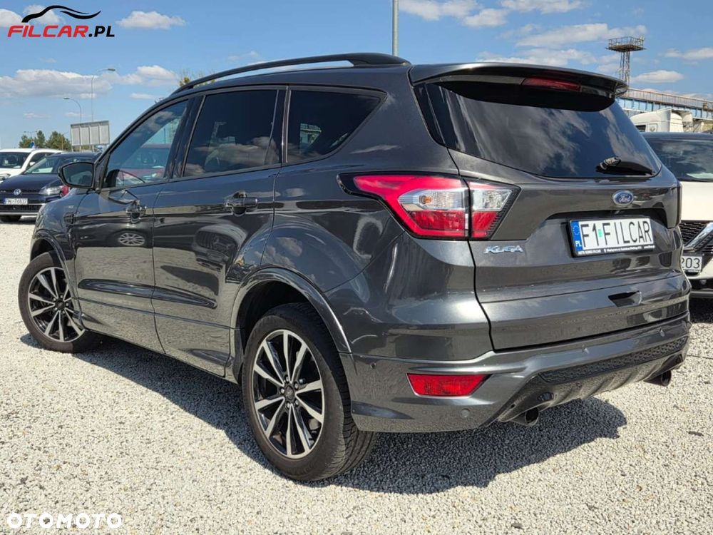 Ford Kuga - 4