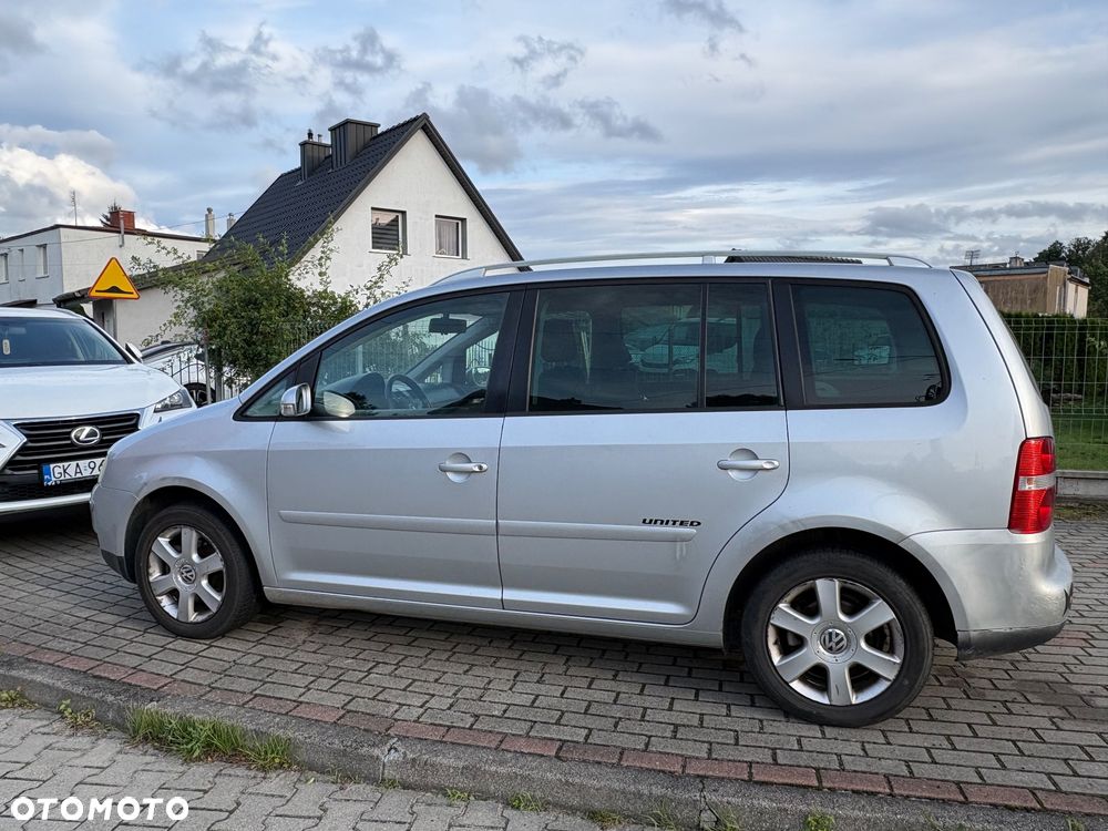Volkswagen Touran 1.9 TDI Trendline - 3