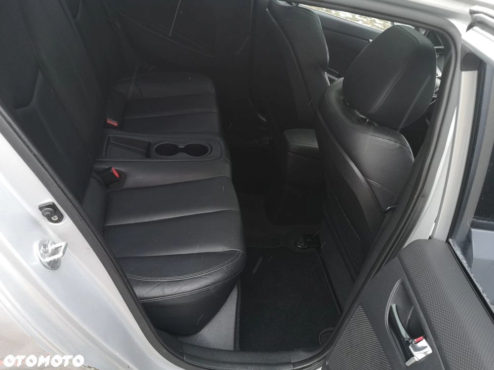 Hyundai Veloster 1.6 GDI Premium - 29