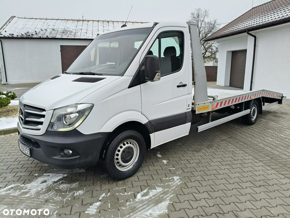 Mercedes-Benz Sprinter - 7