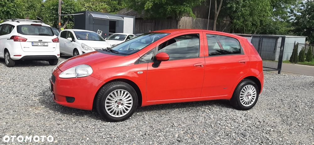 Fiat Grande Punto - 12