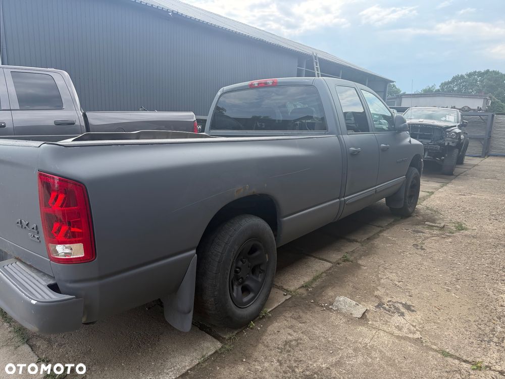 Dodge RAM 5.7 4WD HEMI - 6
