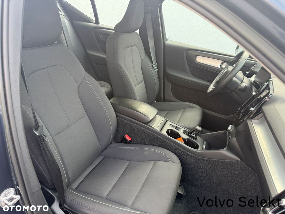 Volvo XC 40 - 23