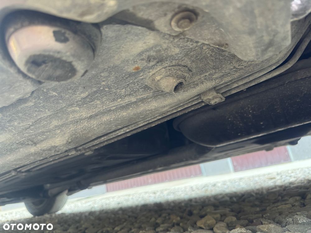 Mercedes-Benz W124 (1984-1993) - 31