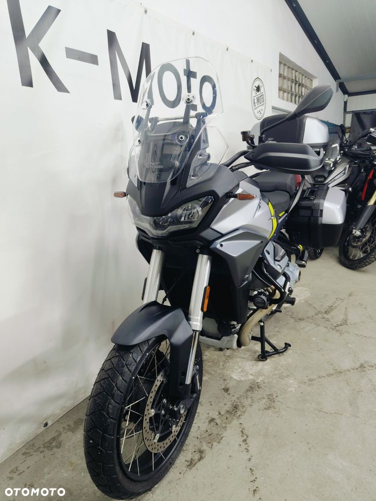 Moto Guzzi Stelvio - 20