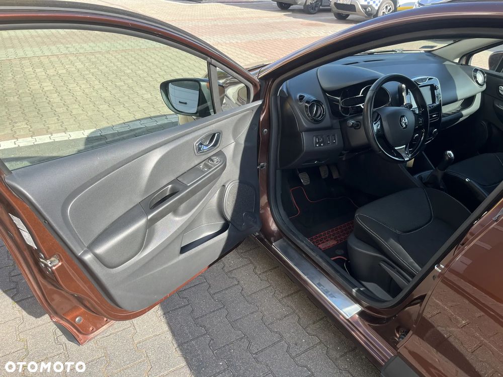 Renault Clio 0.9 TCe Alize - 11