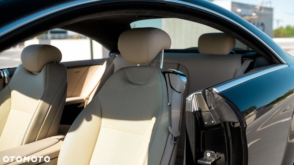 Mercedes-Benz CL 500 4-Matic BlueEff - 7