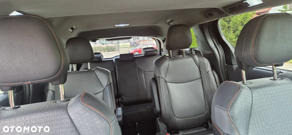 Toyota Sienna - 14