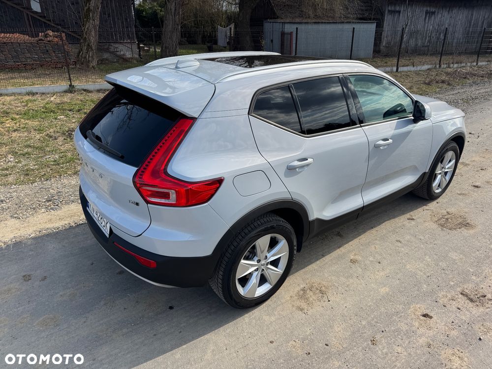 Volvo XC 40 T5 AWD Momentum - 8
