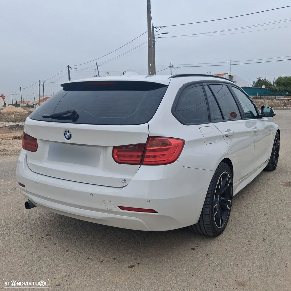 BMW 320 d Sport Line - 3