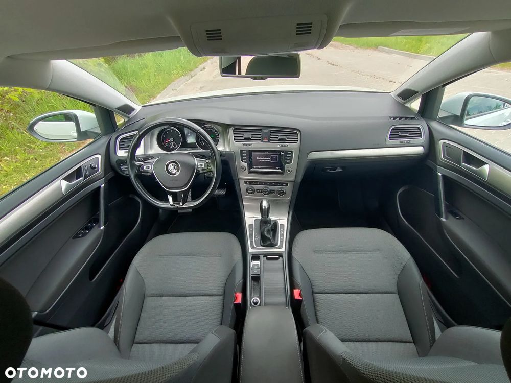 Volkswagen Golf 1.4 TSI BlueMotion Technology DSG Highline - 22