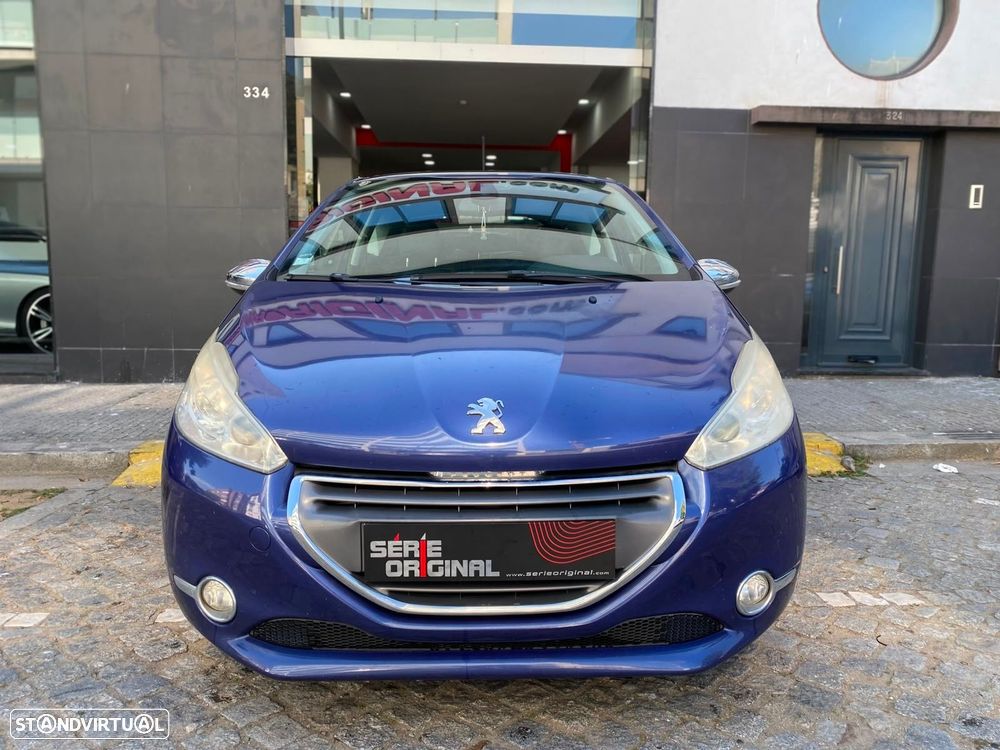 Peugeot 208 1.4 HDi Active - 2