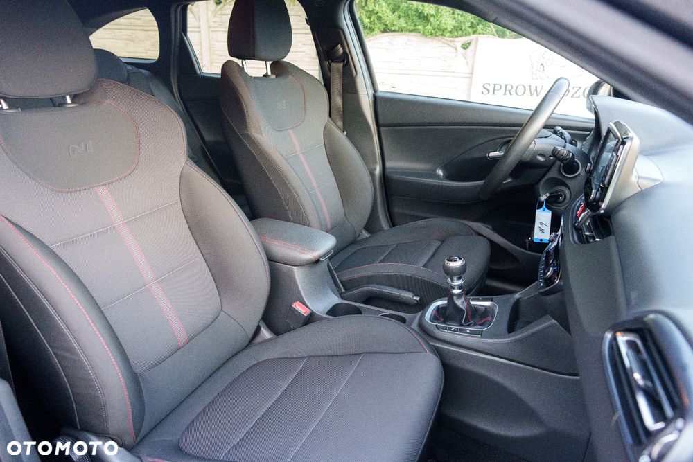 Hyundai i30 1.5 T-GDI 48V-Hybrid N-Line - 15