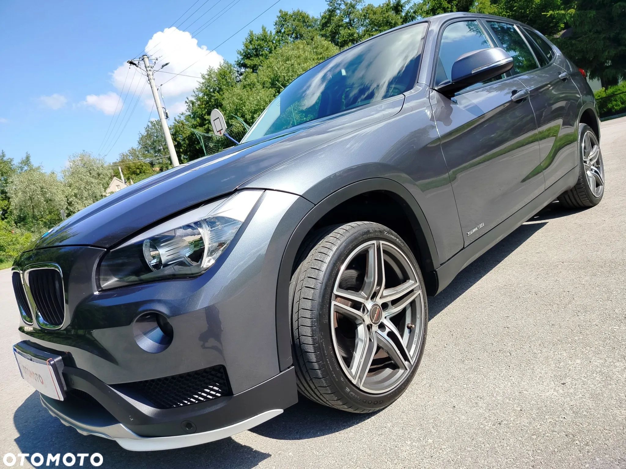 BMW X1 - 1