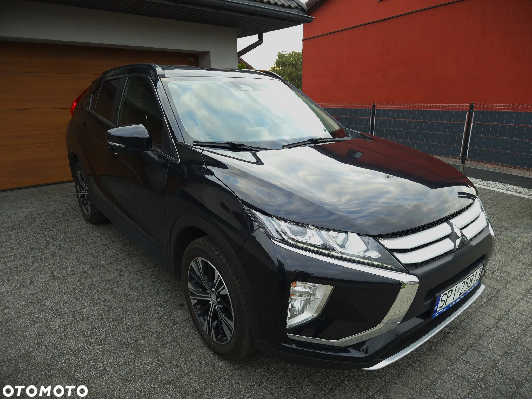 Mitsubishi Eclipse Cross 1.5 T-MIVEC ClearTec CVT 2WD Diamant Edition - 11