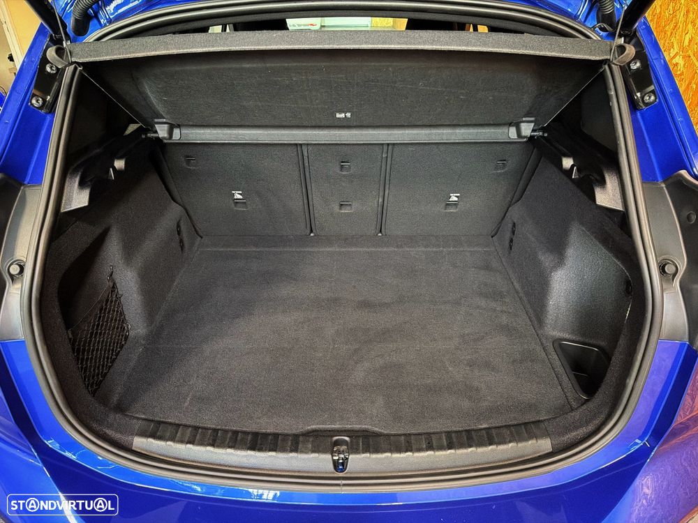 BMW 218 Active Tourer i Pack M Auto - 35