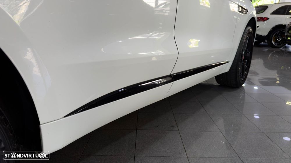 Jaguar F-Pace 2.0 i4D R-Sport AWD Aut. - 20