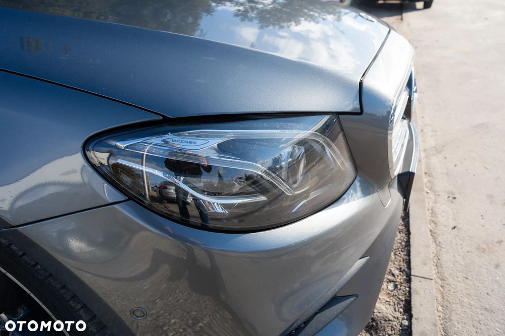 Mercedes-Benz Klasa E 300 de 9G-TRONIC AMG Line - 27