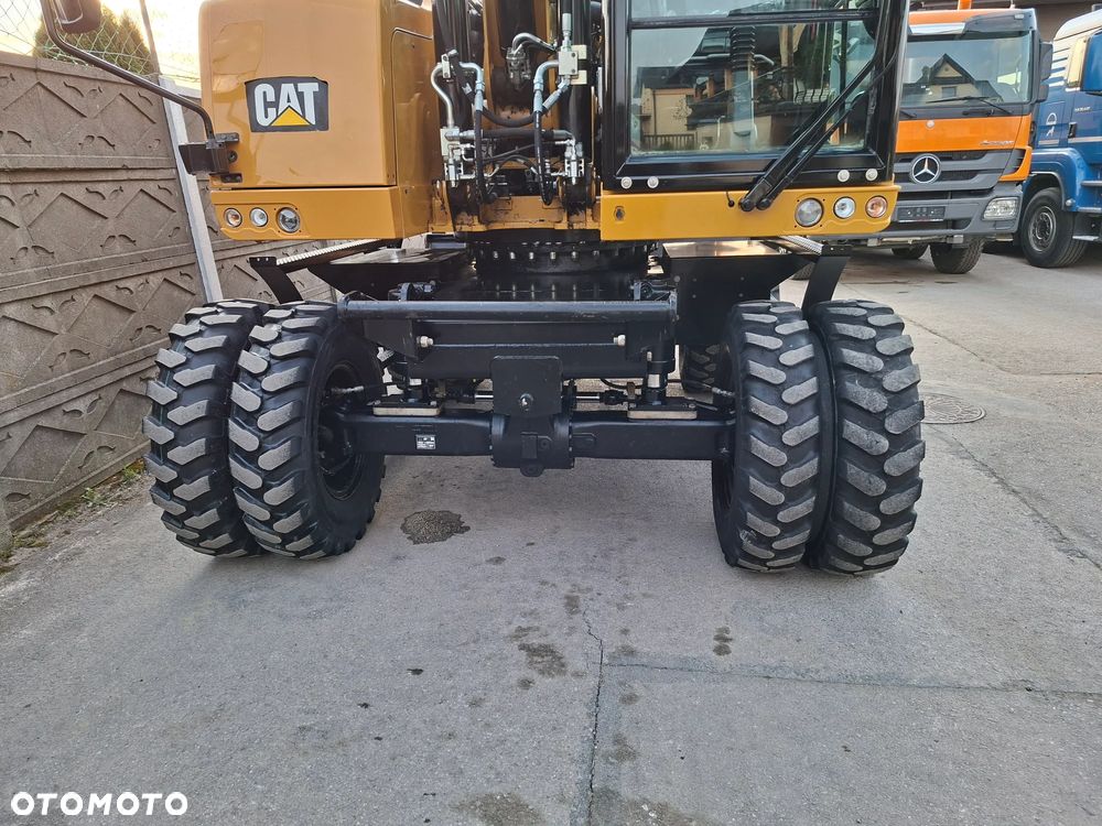Caterpillar CAT M 318 F - 25