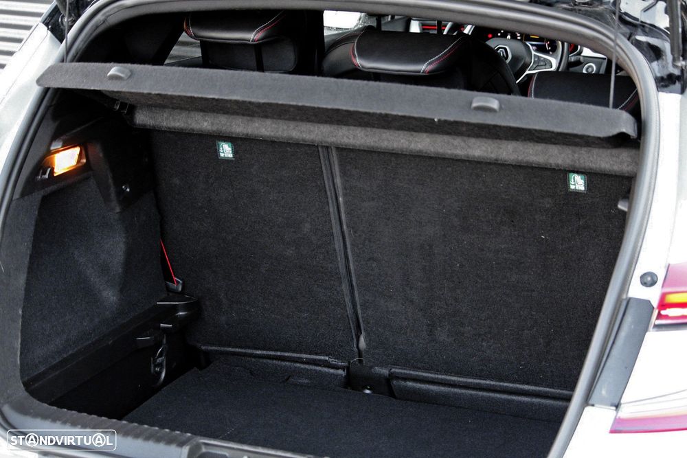 Renault Captur 1.0 TCe RS Line - 11