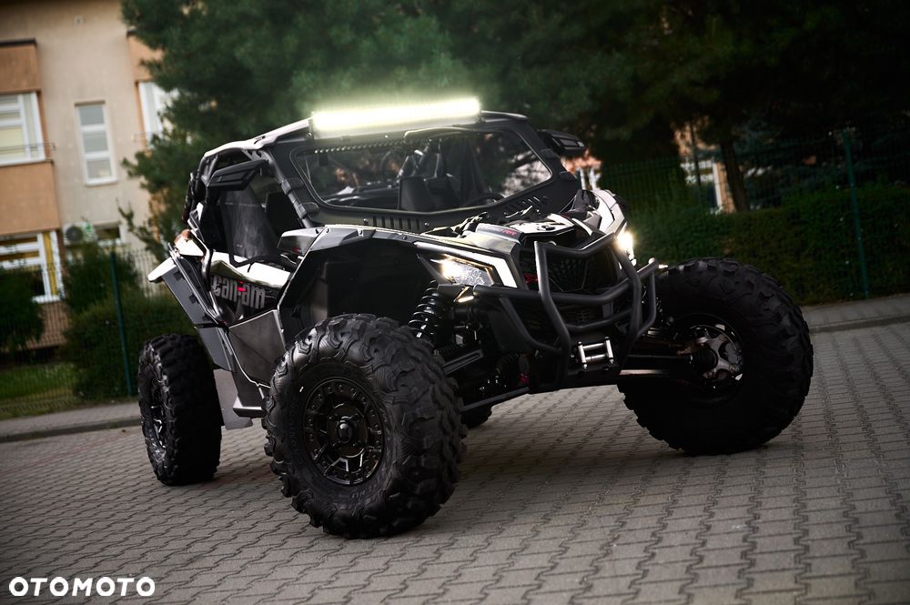Can-Am Maverick - 3