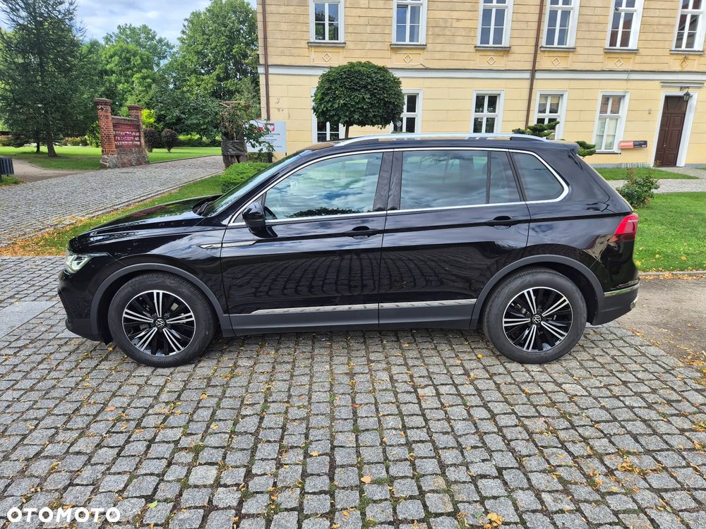 Volkswagen Tiguan 2.0 TDI SCR DSG Elegance - 23