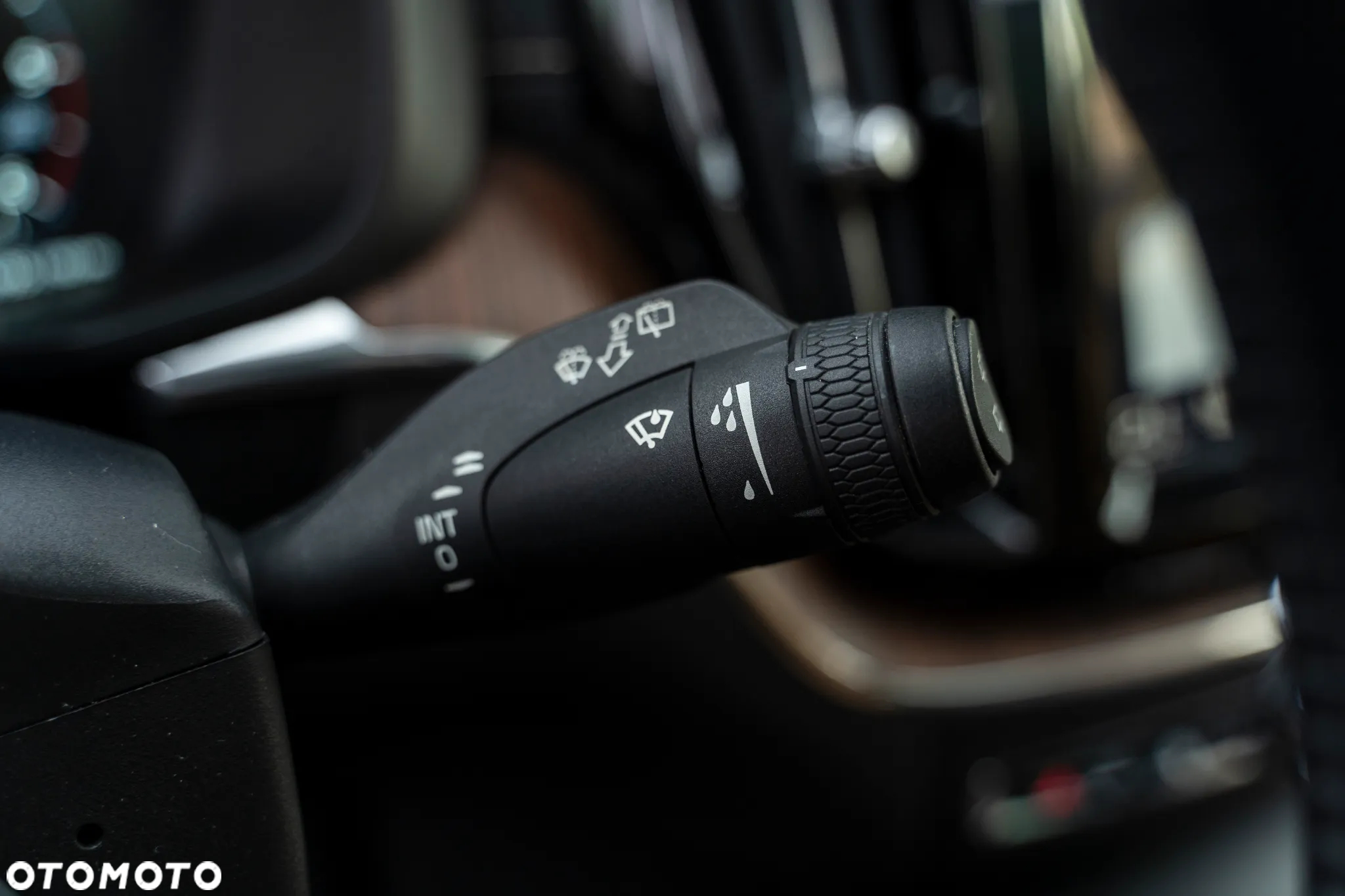 Volvo XC 60 D5 AWD Inscription - 32