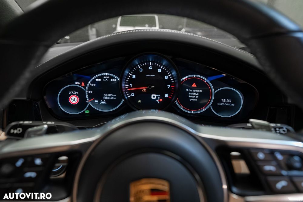 Porsche Cayenne - 19