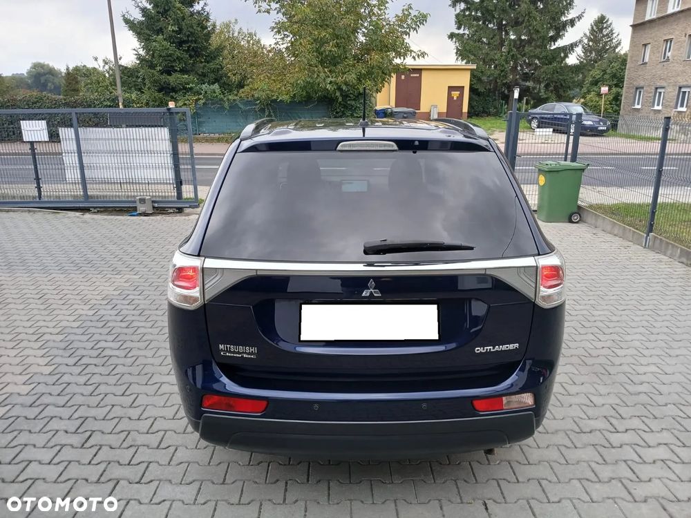 Mitsubishi Outlander 2.0 2WD Diamant Edition - 18