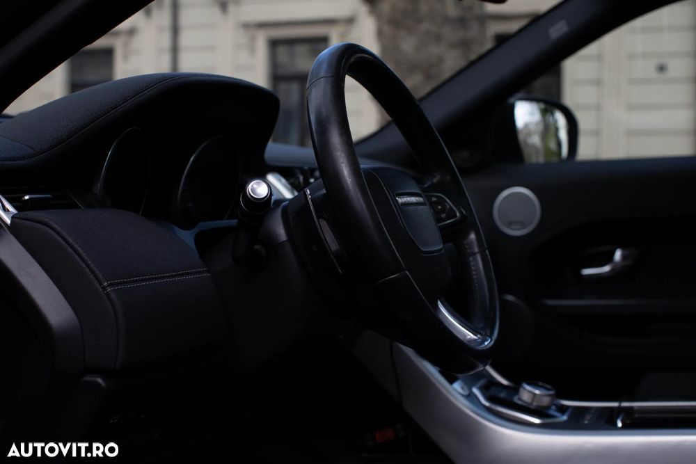 Land Rover Range Rover Evoque - 25