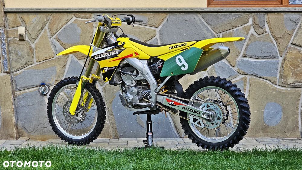 Suzuki RM-Z - 22