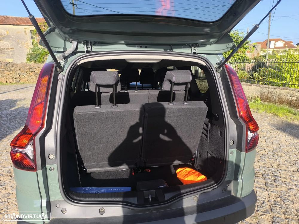 Dacia Jogger 1.0 ECO-G Expression 7L Bi-Fuel - 17