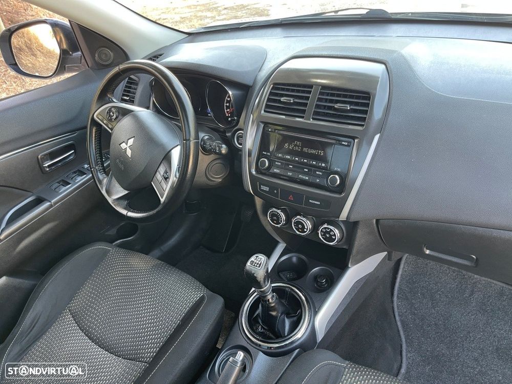 Mitsubishi ASX 1.8 DI-D Intense - 37