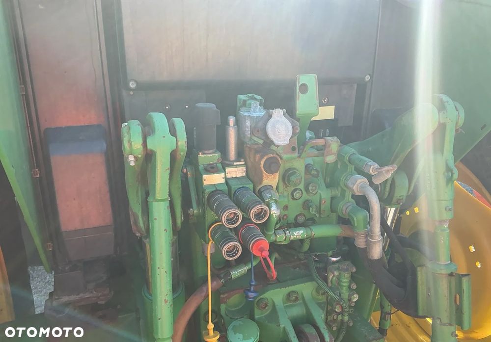 John Deere John Deere 6330 4WD Ciągnik , ROK 2009 - 2