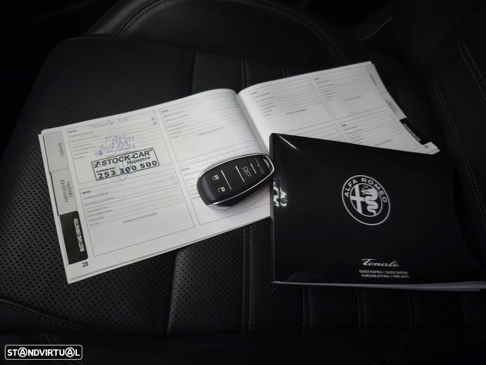 Alfa Romeo Tonale 1.5 Hybrid Veloce - 44