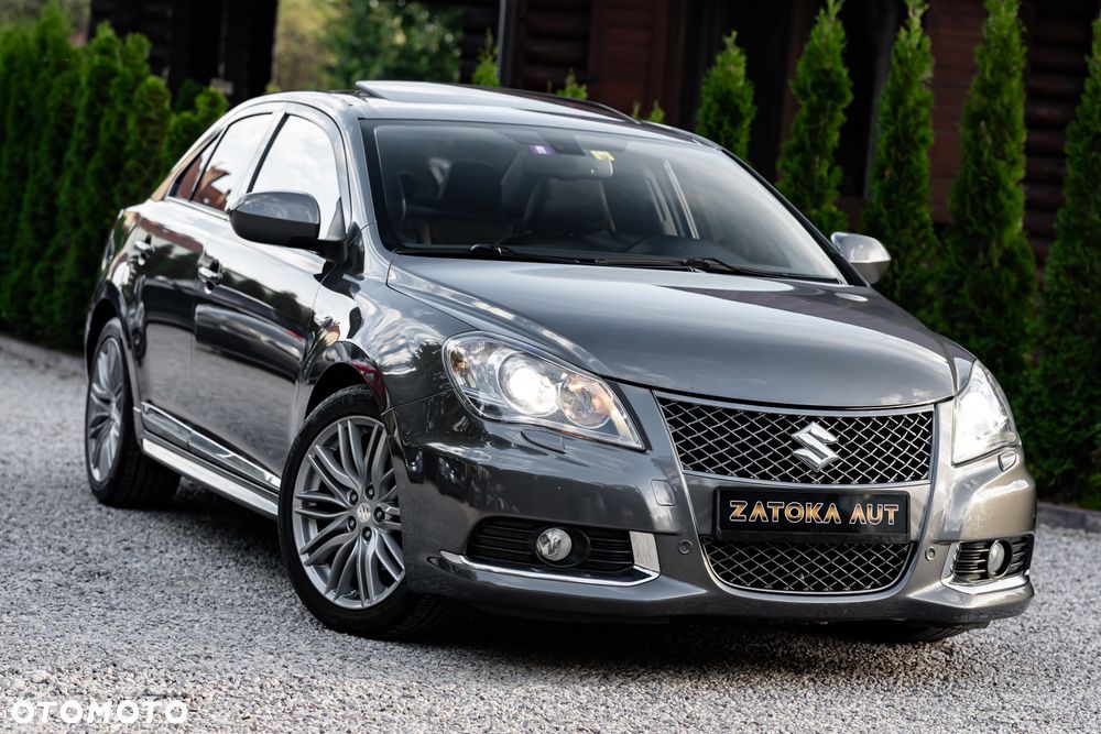 Suzuki Kizashi 2.4 4x4 CVT Sport - 4