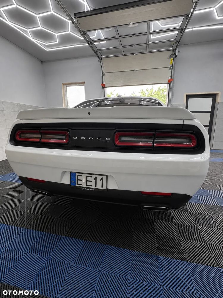 Dodge Challenger Automatik SXT Plus - 4