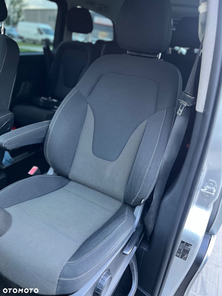 Mercedes-Benz Klasa V 220 CDI lang 7G-TRONIC - 19