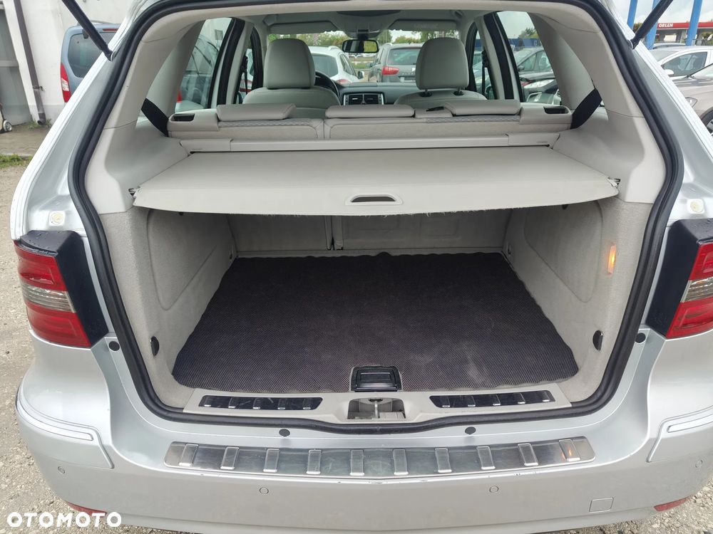 Mercedes-Benz Klasa B 150 Special Edition - 13