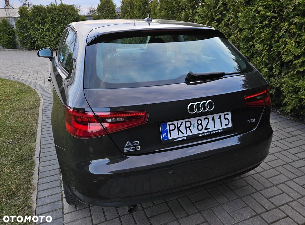 Audi A3 3-drzwiowe 1.6 TDI Attraction - 11
