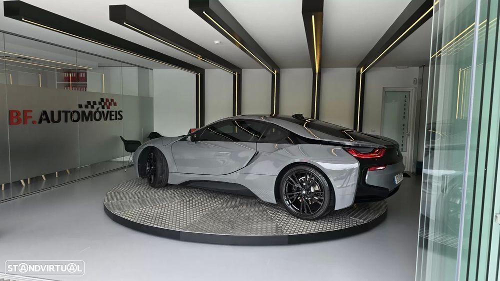 BMW i8 Standard - 18