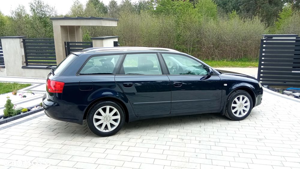 Audi A4 Avant 2.0 TDI - 12