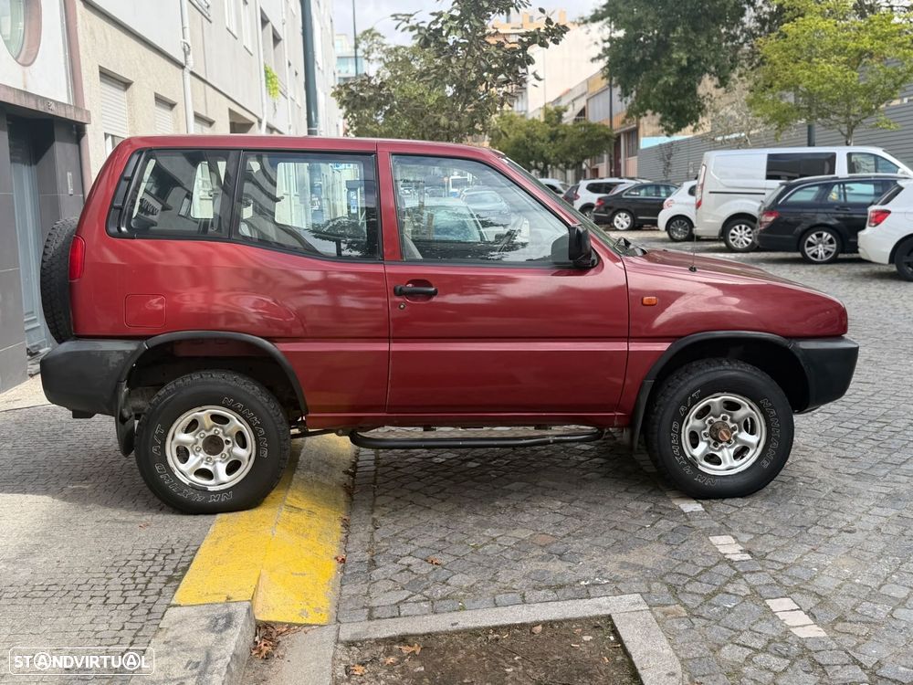 Nissan Terrano II 2.7 LX — fotografia 5
