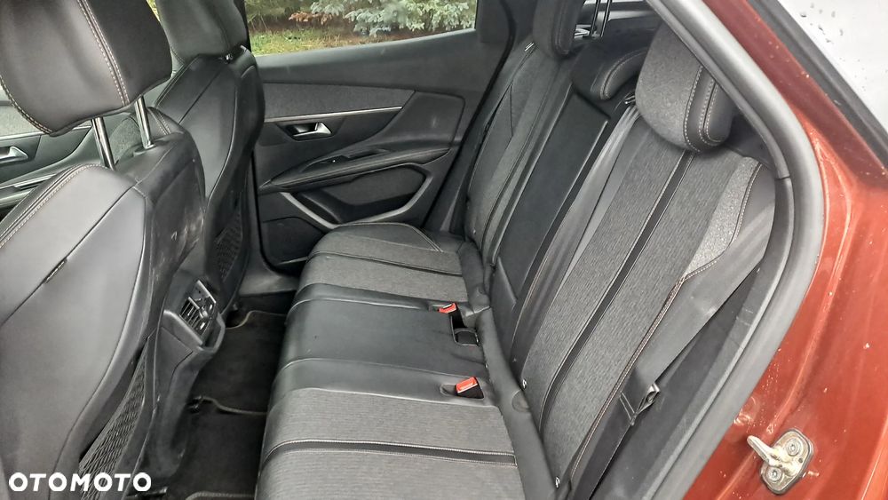 Peugeot 3008 1.2 PureTech Active - 17