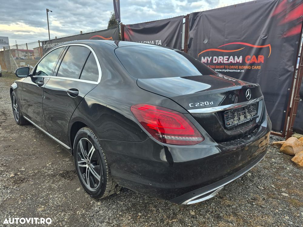 Mercedes-Benz C 220 d 4MATIC 9G-TRONIC - 4