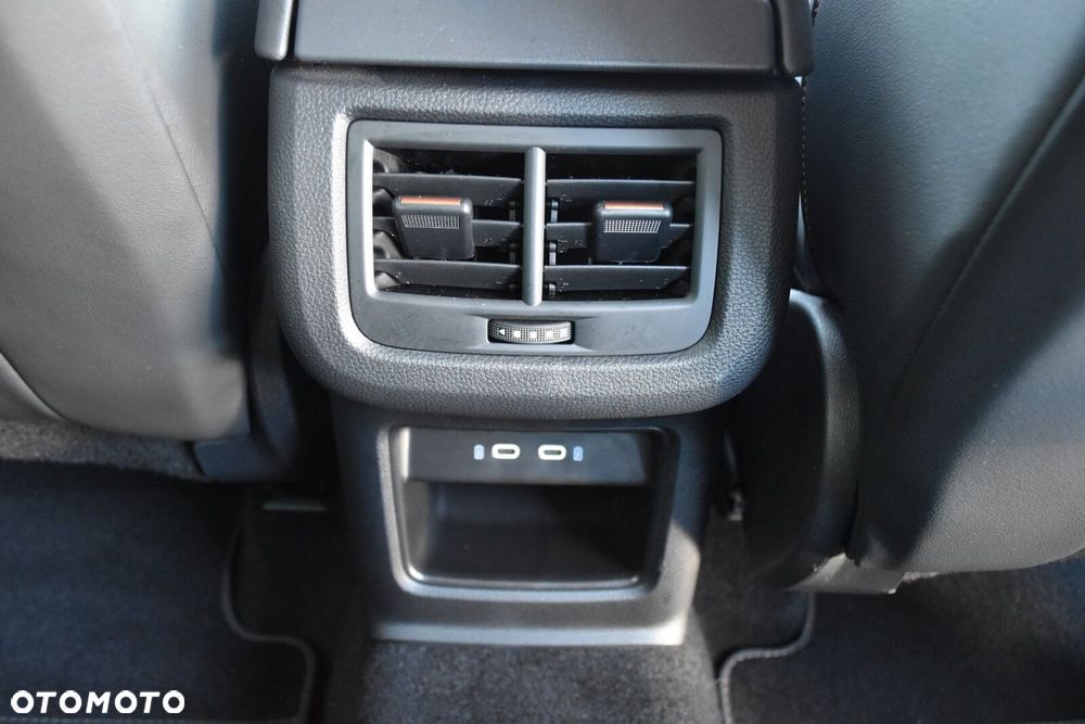 Cupra Ateca 2.0 TSI 4Drive VZ DSG - 36