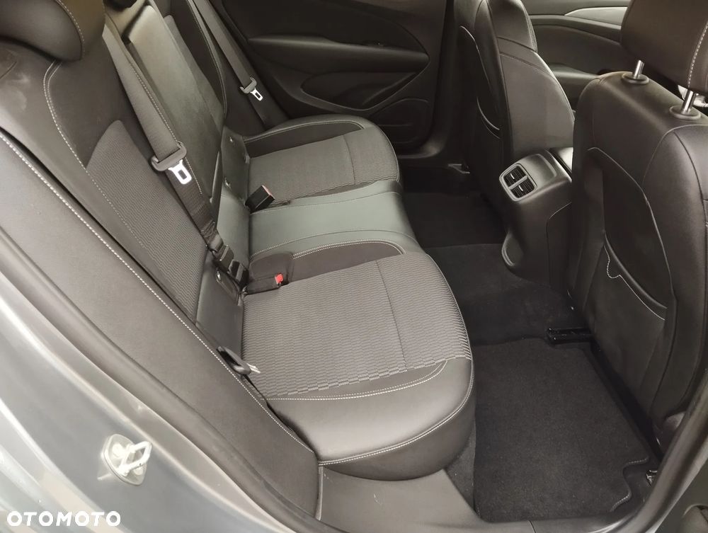 Opel Insignia 1.6 CDTI - 18