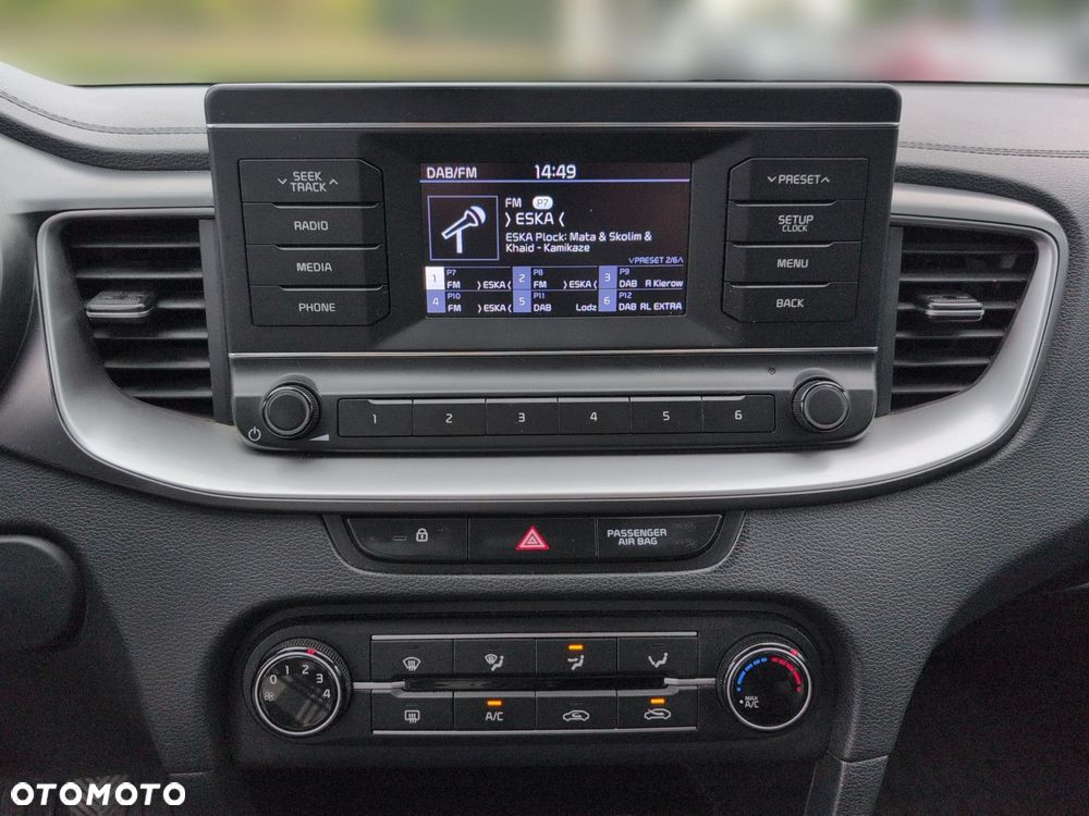 Kia Ceed 1.6 CRDi SCR M - 18